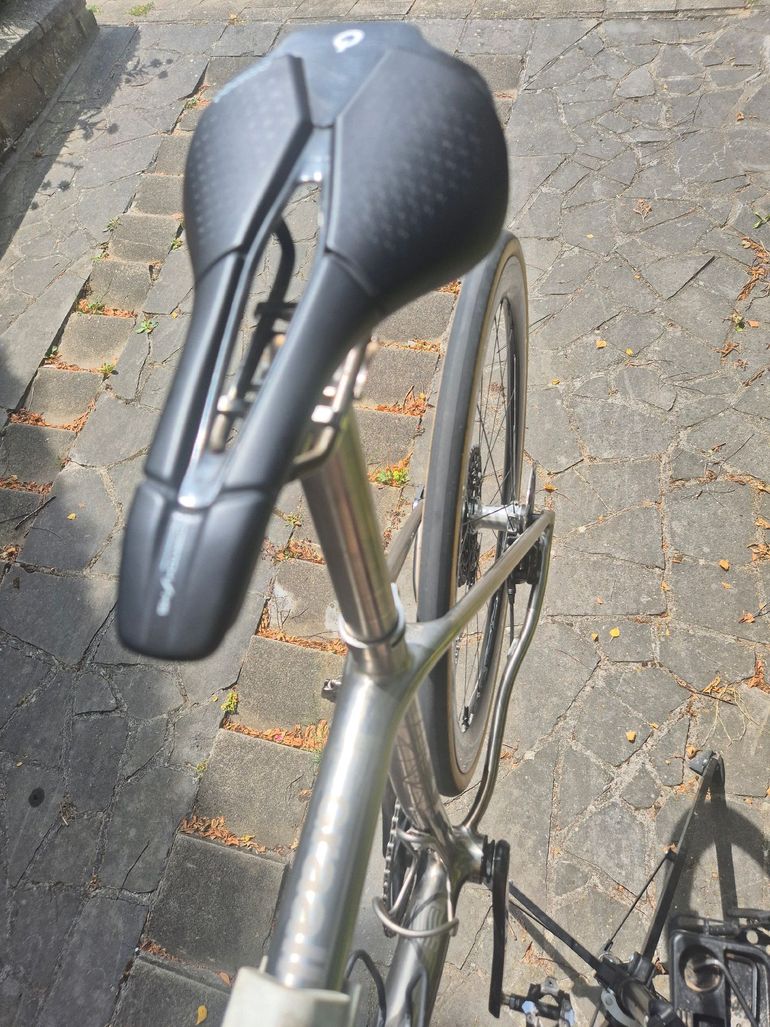 Léon Custom SRAM Force eTap AXS 2026 Road & Gravel d'occasion — image 19 sur 24
