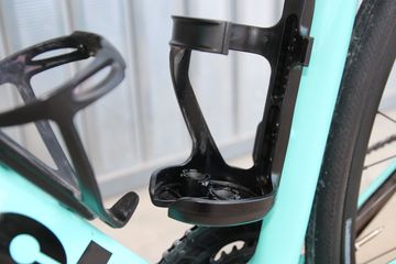 Brugt Bianchi Aria e-Road 105 Di2 2023 2023 Road & Gravel — billede 13 af 14