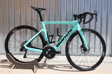 Brugt Bianchi Aria e-Road 105 Di2 2023 2023 Road & Gravel — billede 2 af 14