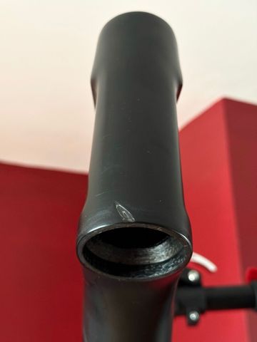 Używany YT Industries Szepter CORE 2 700c 2023 Frameset 2023 Road & Gravel — zdjęcie 18 z 30