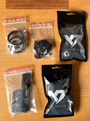 Używany YT Industries Szepter CORE 2 700c 2023 Frameset 2023 Road & Gravel — zdjęcie 27 z 30