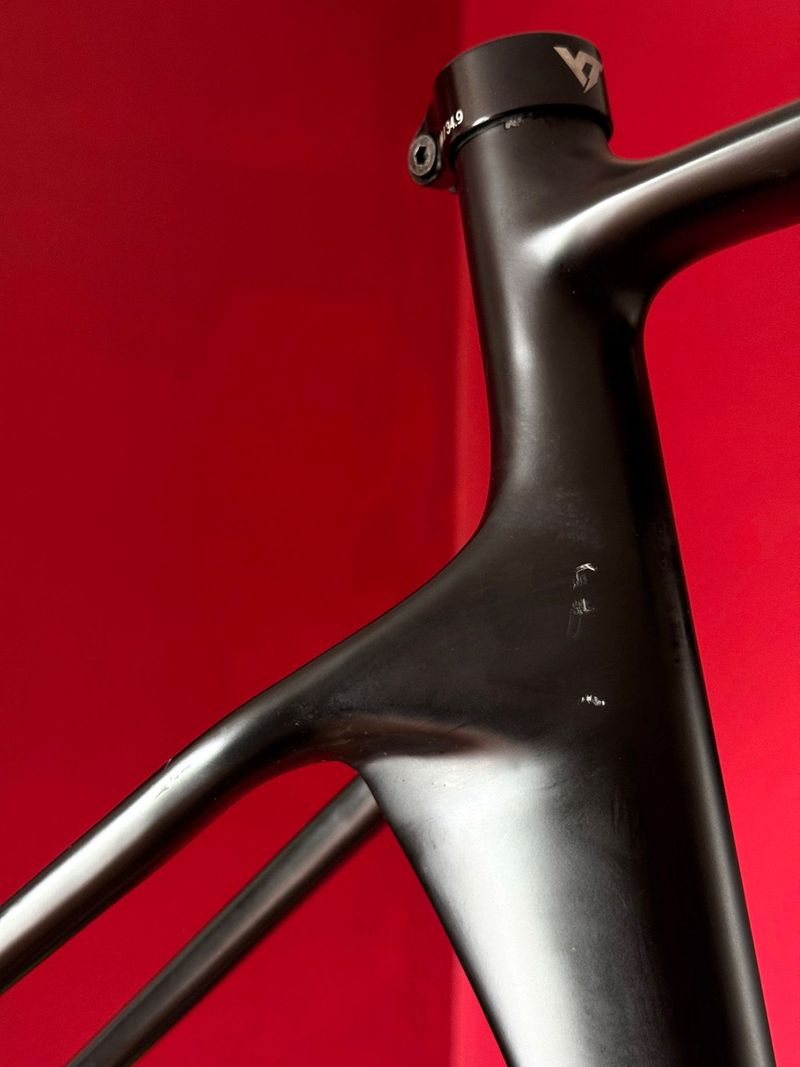 Używany YT Industries Szepter CORE 2 700c 2023 Frameset 2023 Road & Gravel — zdjęcie 16 z 30