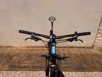 Used Giant Reign 1 2013 2013 Mountainbike, Blue, 27.5 — image 9 of 10