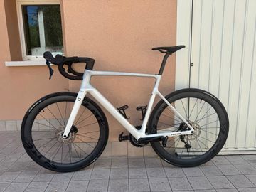 Brugt Focus IZALCO MAX 8.7 2024 2024 Road & Gravel — billede 4 af 10
