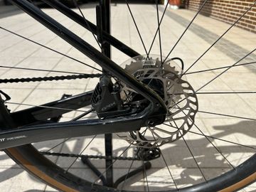 Used Giant Revolt Advanced 2 2024 2024 Road & Gravel, Black — image 11 of 12