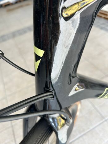 Used Giant Revolt Advanced 2 2024 2024 Road & Gravel, Black — image 9 of 12