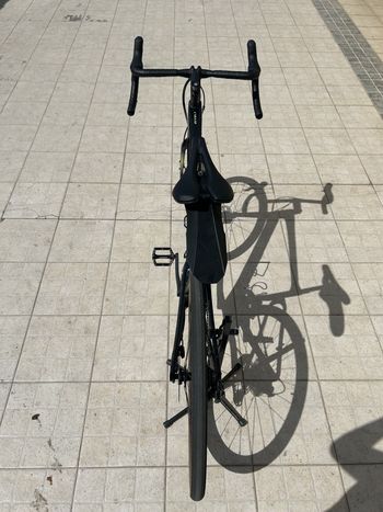 Used Giant Revolt Advanced 2 2024 2024 Road & Gravel, Black — image 2 of 12