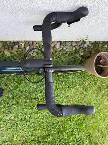 Tweedehands BMC Roadmachine SEVEN 2022 2022 Road & Gravel — afbeelding 4 van 10