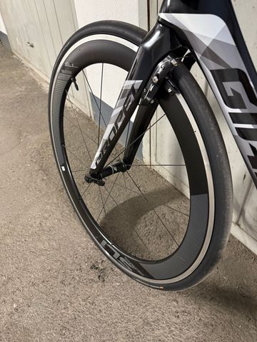 Used Giant Propel Advanced 0 2017 2017 Road & Gravel, Black — image 6 of 7