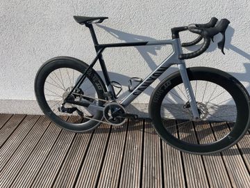 Canyon Ultimate SRAM Rival eTap AXS 2026 Road & Gravel d'occasion — image 1 sur 15
