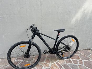 Tweedehands Trek Marlin 5 2021 2021 MTB