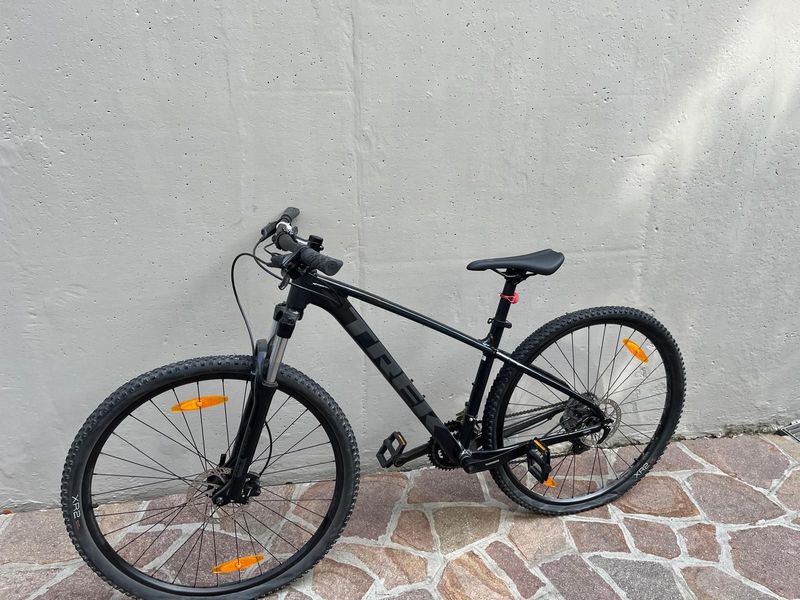 Použité Trek Marlin 5 2021 2021 MTB