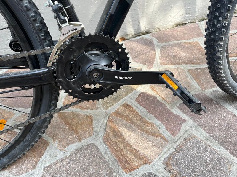 Used Trek Marlin 5 2021 2021 Mountainbike, Black, 27.5, 29 — image 8 of 9