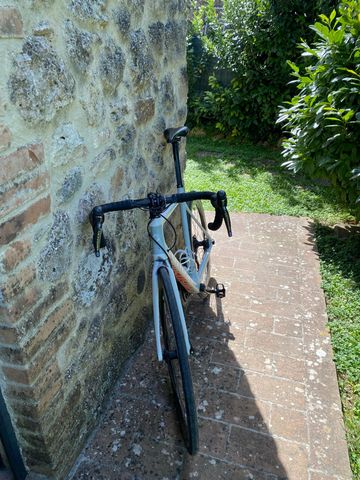 Used Ghost Nivolet Shimano Ultegra Di2 2018 Road & Gravel, White — image 5 of 6