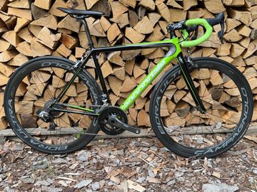 Gebrauchtes Cannondale Evo 2019 Road & Gravel, Grün — Bild 1 von 8