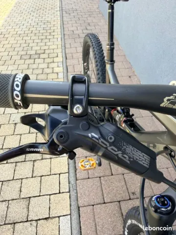 Used Nukeproof Mega 275 RS 2018 2018 Mountainbike, Black, 27.5 — image 9 of 11