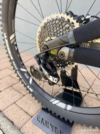 Gebrauchtes Nukeproof Mega 275 RS 2018 2018 Mountainbike, Schwarz, 27.5 — Bild 7 von 11