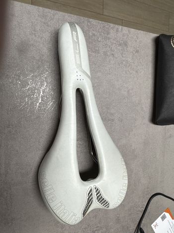 Used Kuota Kharma Shimano Ultegra 2017 Road & Gravel, White — image 4 of 4