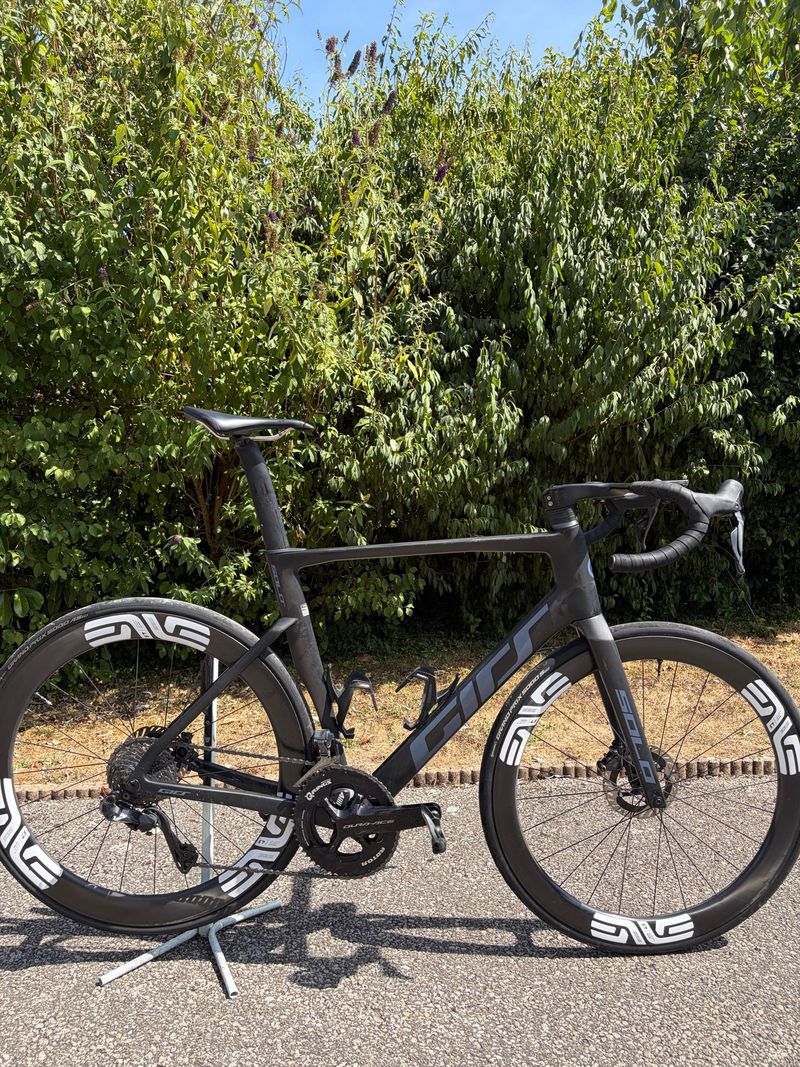 Used GIRS Custom Shimano Ultegra Di2 2024 Road & Gravel