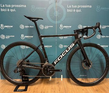 Used Focus Izalco SRAM Rival eTap AXS 2022 Road & Gravel, Black — image 1 of 14