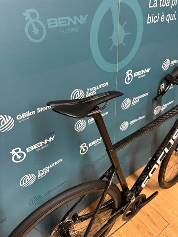 Used Focus Izalco SRAM Rival eTap AXS 2022 Road & Gravel, Black — image 8 of 14