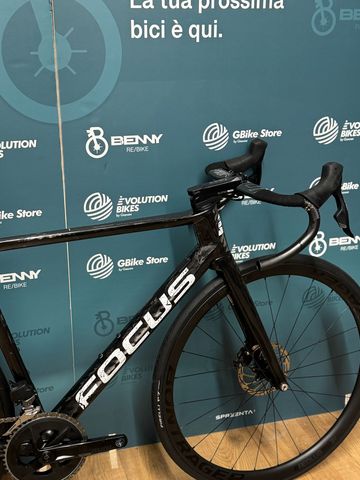 Used Focus Izalco SRAM Rival eTap AXS 2022 Road & Gravel, Black — image 2 of 14
