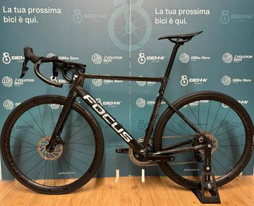 Used Focus Izalco SRAM Rival eTap AXS 2022 Road & Gravel, Black — image 10 of 14