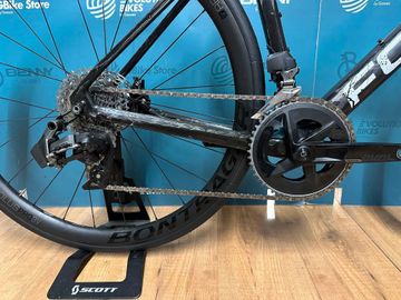 Used Focus Izalco SRAM Rival eTap AXS 2022 Road & Gravel, Black — image 5 of 14
