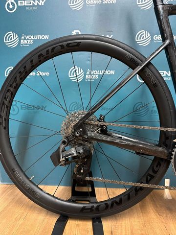 Used Focus Izalco SRAM Rival eTap AXS 2022 Road & Gravel, Black — image 9 of 14