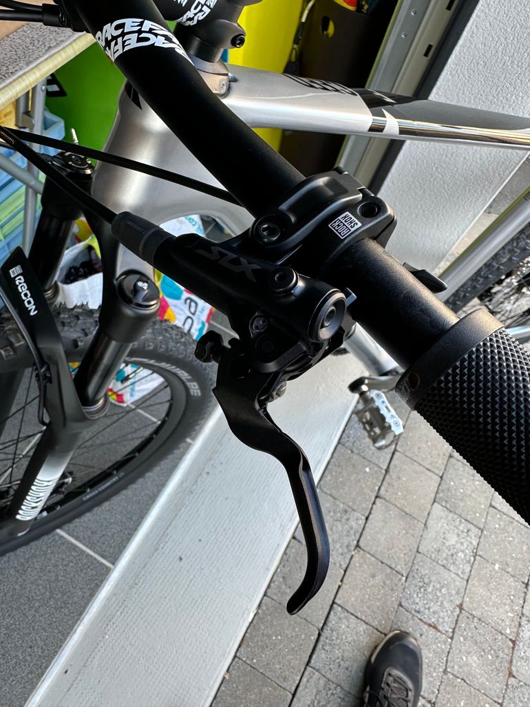 Used Canyon Exceed CF 5 2024 2024 Mountainbike, Light Gray, 29 — image 5 of 5