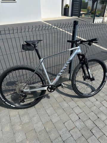 Used Canyon Exceed CF 5 2024 2024 Mountainbike, Light Gray, 29 — image 2 of 5