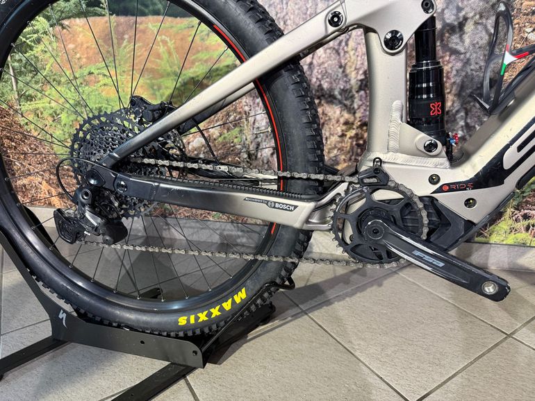 Tweedehands Scott Strike eRIDE 930 2022 2022 Mountainbike — afbeelding 4 van 7
