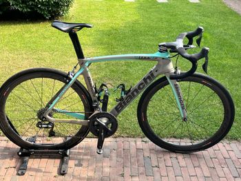 Used Bianchi Oltre XR4 Super Record 2019 2019 Road & Gravel