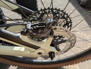 Używany Canyon Neuron CF 9 2022 2022 Mountainbike — zdjęcie 4 z 8