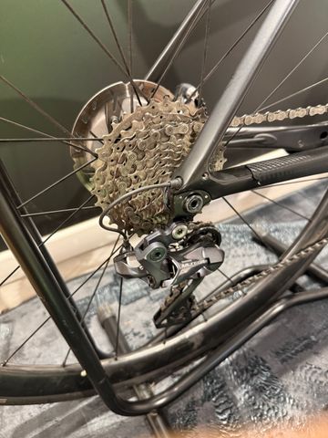 Tweedehands Giant Defy Advanced Pro 0 2024 2024 Road & Gravel — afbeelding 3 van 5