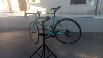 Bianchi Sempre Pro 2019 2019 Road & Gravel d'occasion — image 2 sur 6