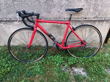 Used Giant Faith Shimano 105 2022 Road & Gravel