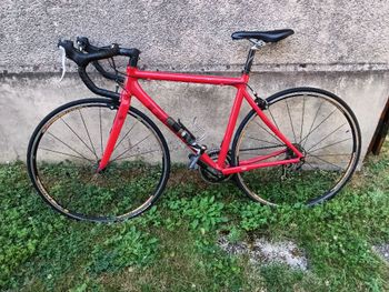 Used Giant Faith Shimano 105 2022 Road & Gravel, Red — image 3 of 4