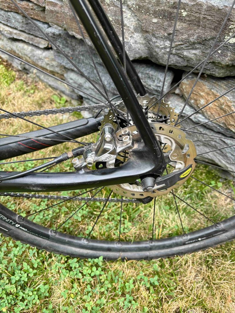 Used Trek Disc 2015 Road & Gravel, Black — image 5 of 10