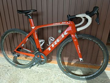 Gebrauchtes Trek Madone SL 6 2019 2019 Road & Gravel, Rot — Bild 1 von 3