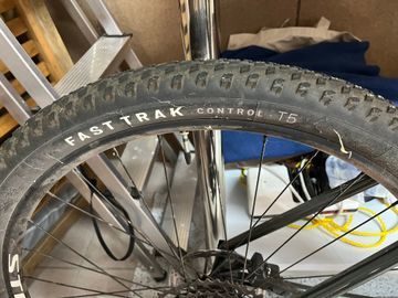Used Specialized Rockhopper Expert 2025 2025 Mountainbike, Green, 27.5, 29 — image 4 of 5