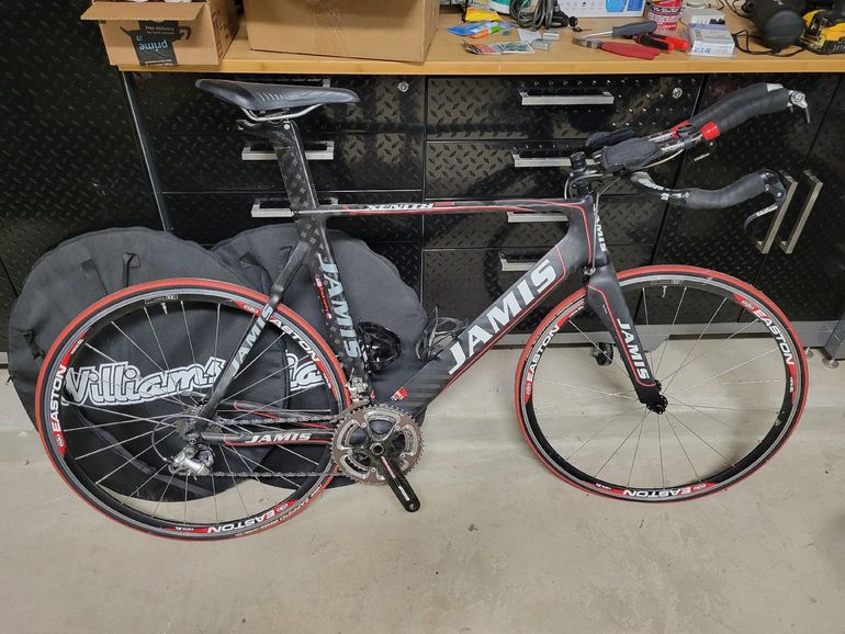Used Jamis Xenith T1 2013 Road & Gravel, Black — image 2 of 7