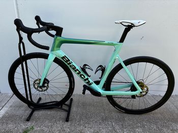 Tweedehands Bianchi Oltre Race 105 2025 2025 Road & Gravel