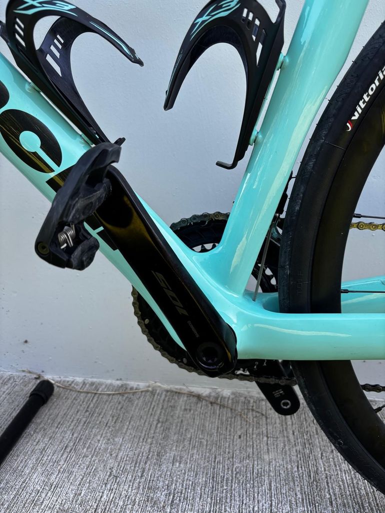 Brugt Bianchi Oltre Race 105 2025 2025 Road & Gravel — billede 12 af 13