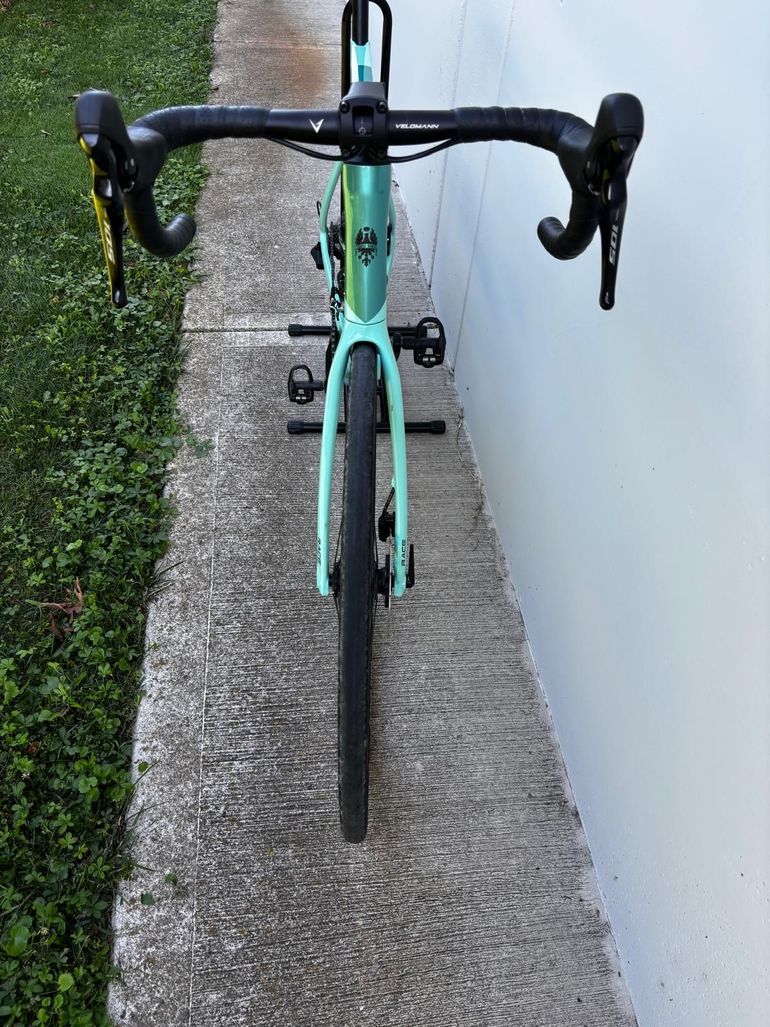 Brugt Bianchi Oltre Race 105 2025 2025 Road & Gravel — billede 4 af 13