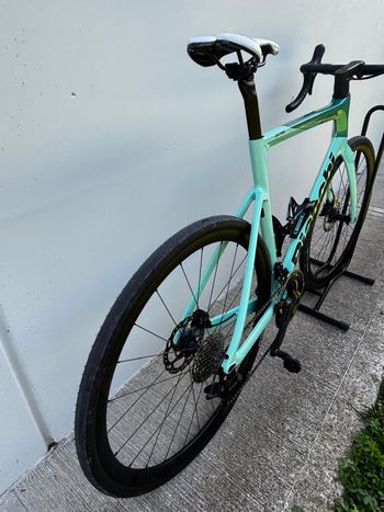 Brugt Bianchi Oltre Race 105 2025 2025 Road & Gravel — billede 3 af 13