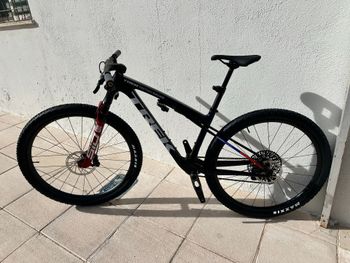 Used Trek Supercaliber SLR 9.8 X0 Flight Attendant Gen 2 2026 2026 MTB