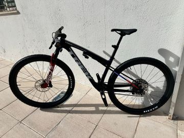 Used Trek Supercaliber SLR 9.8 X0 Flight Attendant Gen 2 2026 2026 MTB