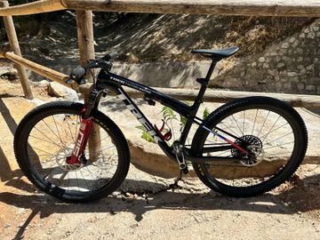 Trek Supercaliber SLR 9.8 X0 Flight Attendant Gen 2 2026 2026 MTB usato