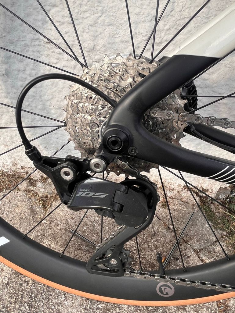 Used SAVA Custom Shimano 105 2025 Road & Gravel, Black — image 8 of 11
